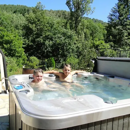 Guest house Et D'hotes Le Mercoire, Piscine Chauffee Et Jacuzzi Aubenas